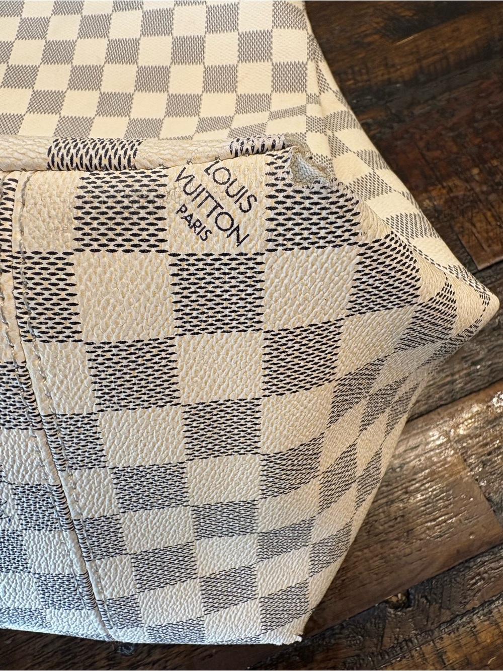 Louis Vuitton Damier Azur Artsy MM - Picture 3 of 9